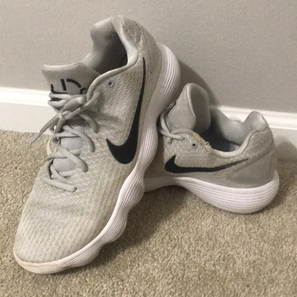 Nike Shoes - Picture 1 of 1